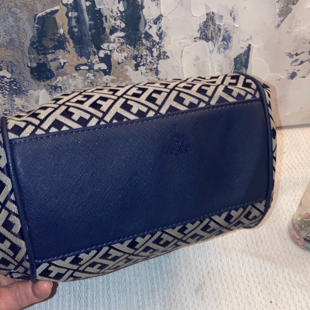 Tommy  Hilfiger Navy Blue / Beige Embossed Allover Monogram  Shoulder Bag - Picture 6 of 14